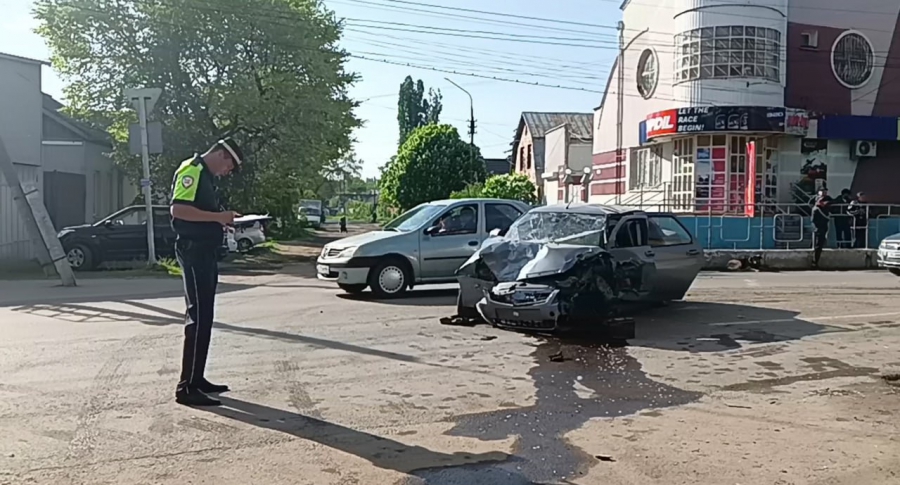 Водитель, насмерть сбивший человека в Саратовской области, заявил о потере сознания за рулем
