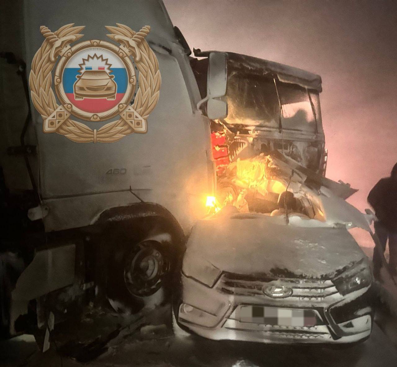 На трассе в Балаковском районе в метель столкнулись 10 автомобилей На трассе в Балаковском районе в метель столкнулись 10 автомобилей