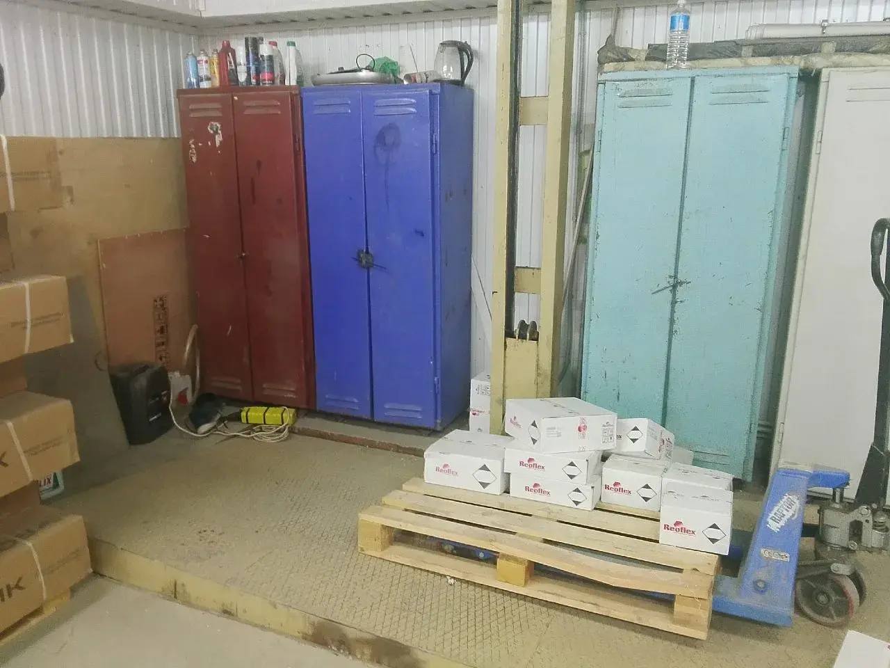 На саратовском предприятии рухнул лифт с людьми На саратовском предприятии рухнул лифт с людьми