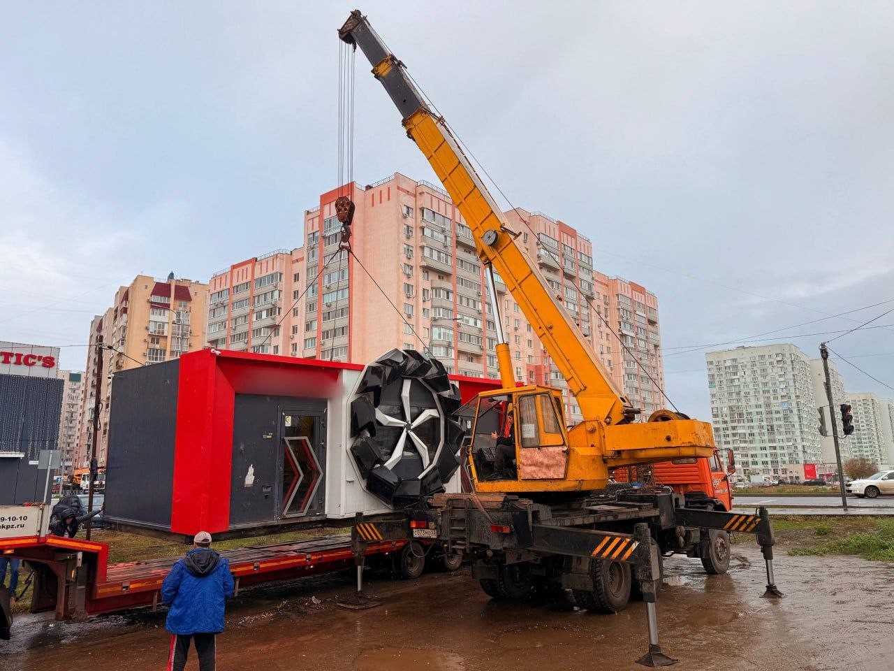 В Саратове демонтировали свыше 1,5 тысяч незаконных конструкций