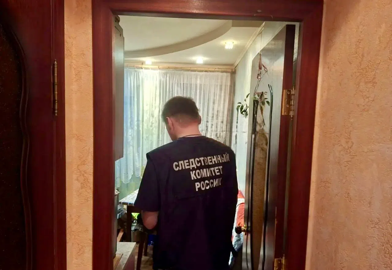 Саратовец зарезал родственника в пьяной ссоре Саратовец зарезал родственника в пьяной ссоре