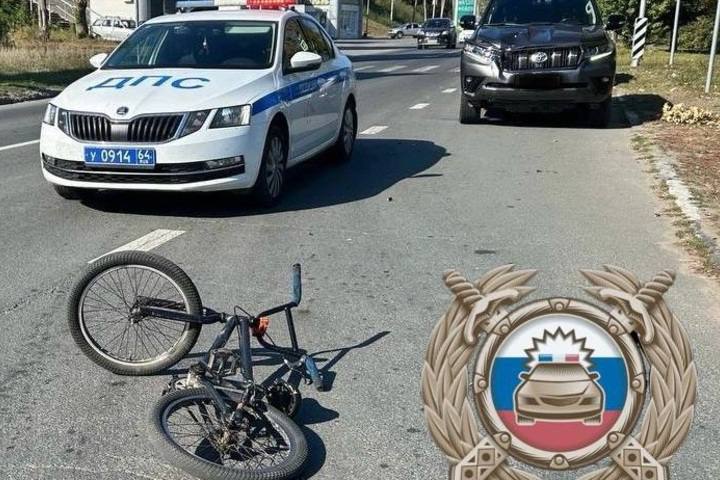 В Балакове иномарка сбила 10-летнего велосипедиста