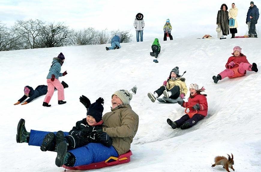 Саратовцев призывают не кататься на "плюшках" и "бубликах" Саратовцев призывают не кататься на "плюшках" и "бубликах"