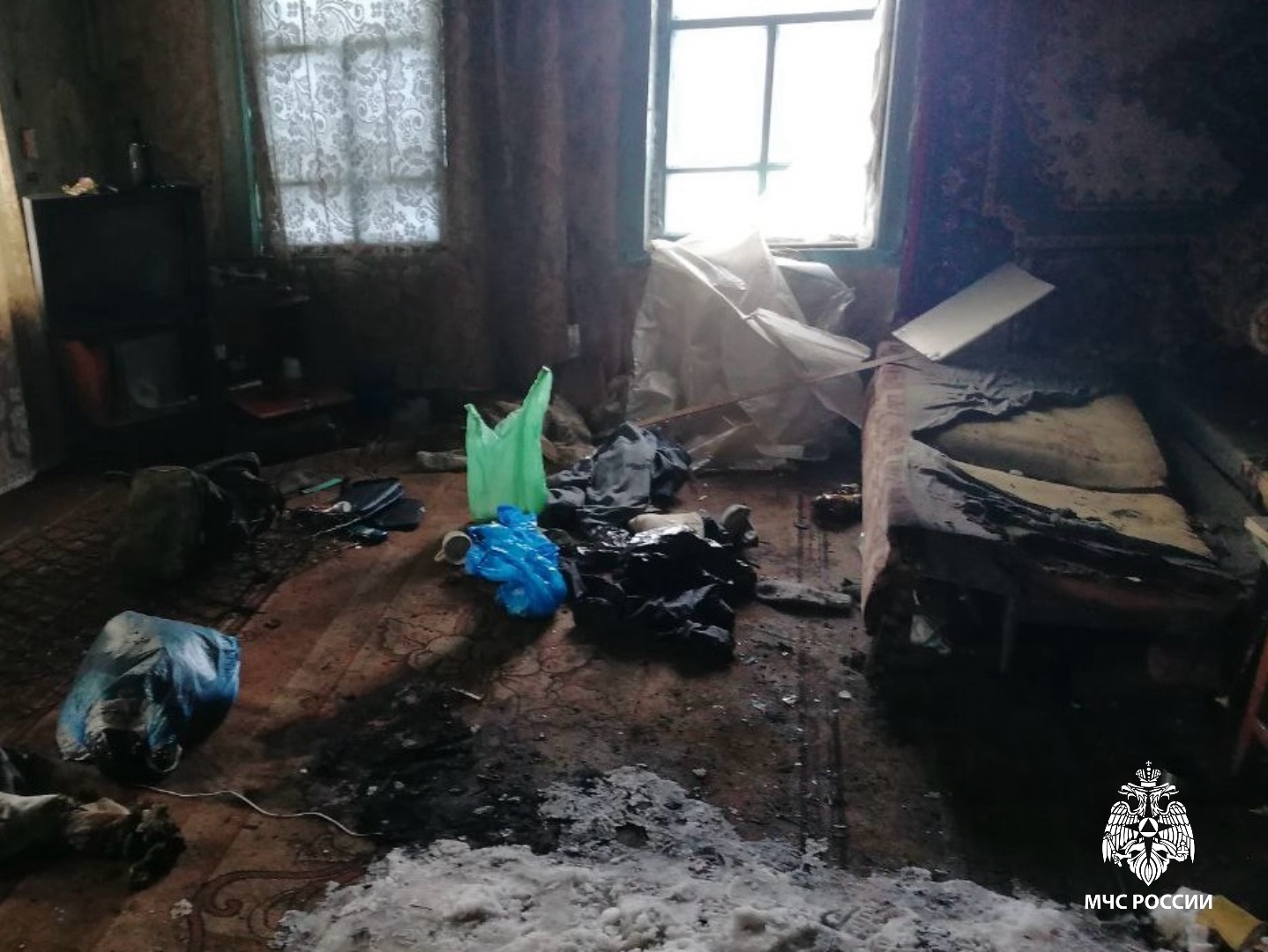 Одинокий саратовец заживо сгорел из-за непотушенной сигареты Одинокий саратовец заживо сгорел из-за непотушенной сигареты