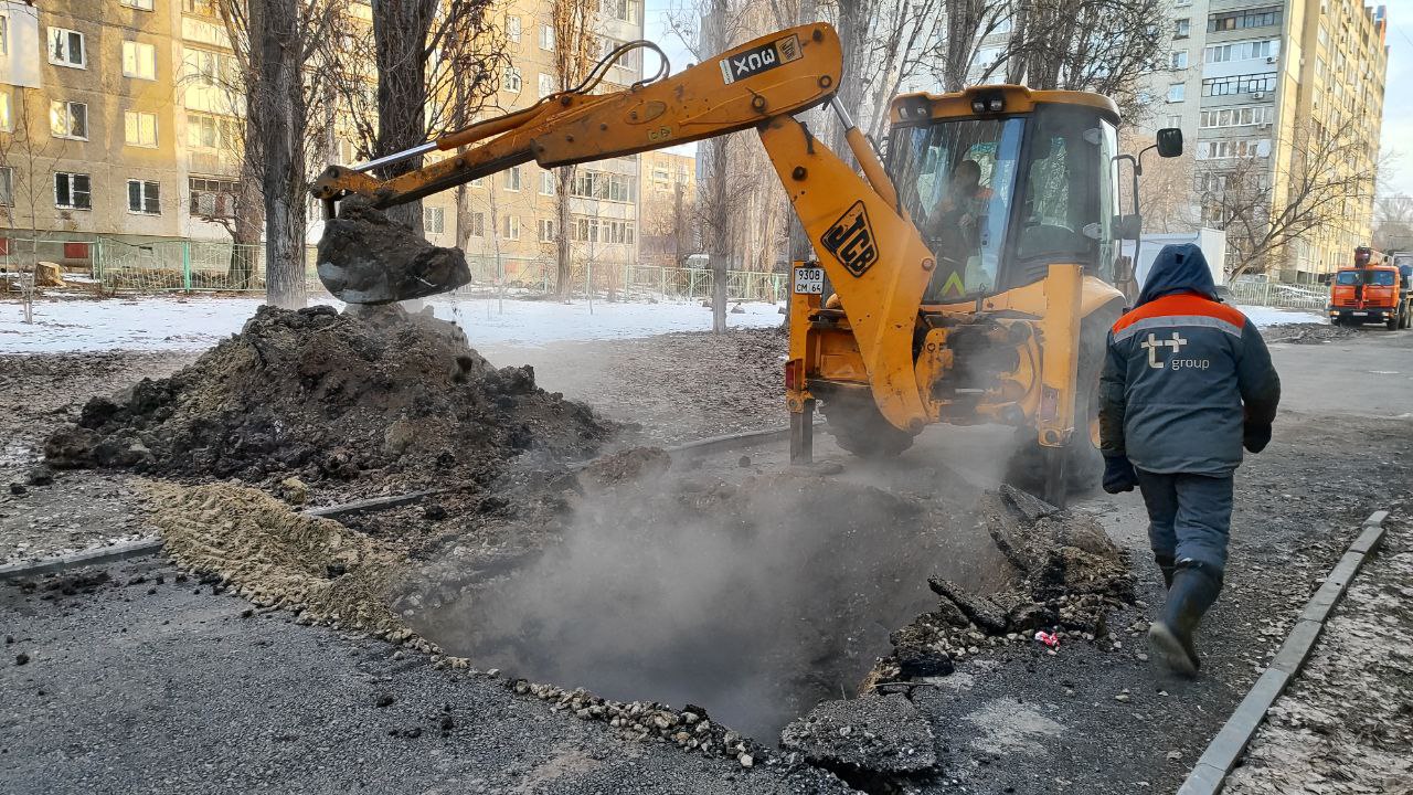 В канун Рождества без отопления и горячей воды остались тысячи жителей Заводского района Саратова