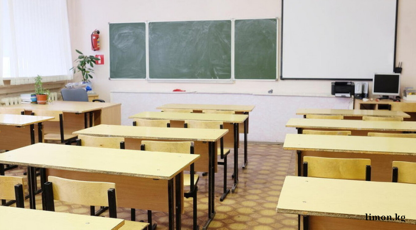 Школы Саратовской области будут работать в одну смену через два года