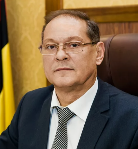 Александр Стрелюхин