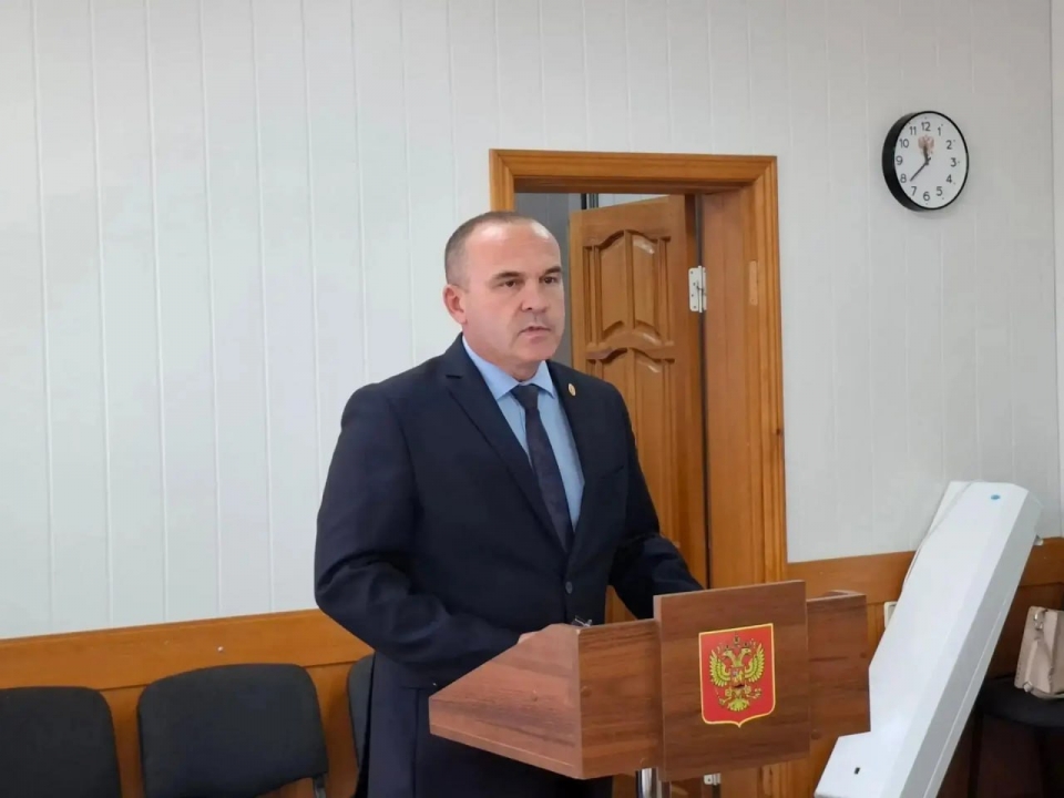 Алексей Янин переизбран главой Пугачёвского района