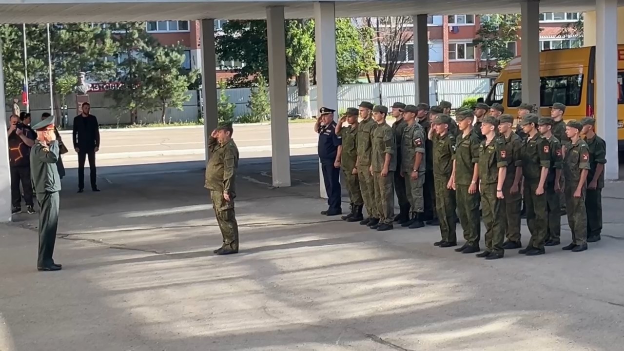 Юные гвардейцы приступили к подготовке к военно-патриотическим сборам