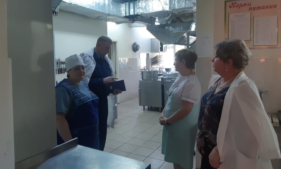 Воспитанников детского сада госпитализировали с ротавирусом в Саратовской области