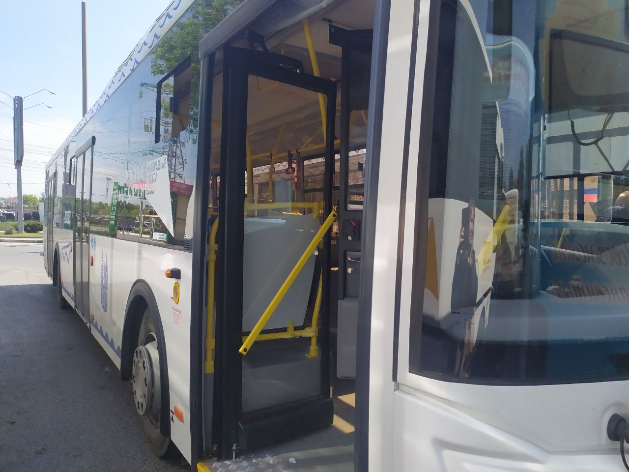 В Саратове запустили новые автобусы на пригородные маршруты