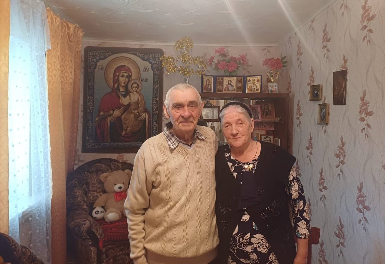 Семья Малашенковых из Саратовской области отпраздновала бриллиантовую свадьбу