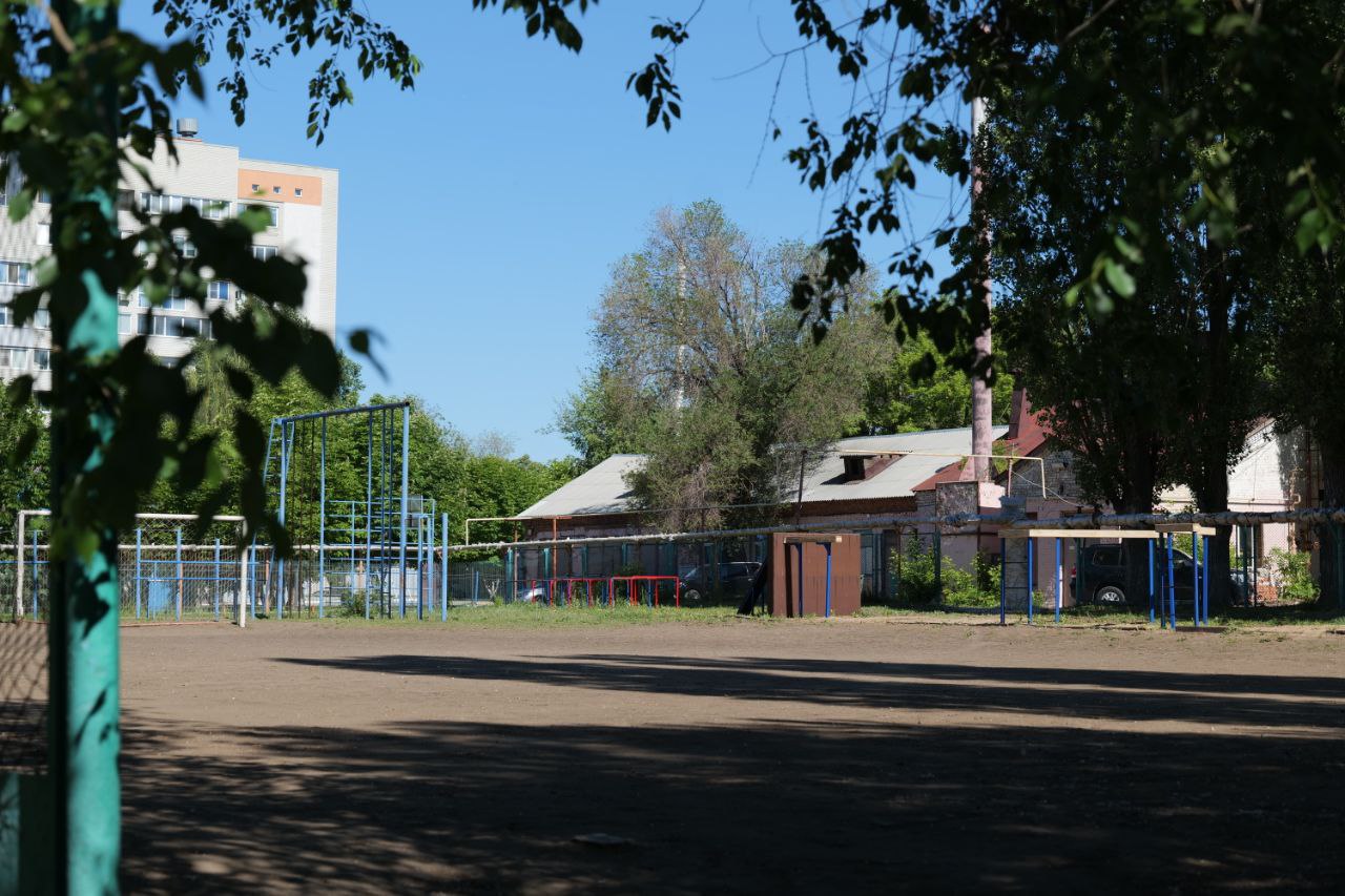 В саратовской кадетской школе обновят корпуса и спортплощадку