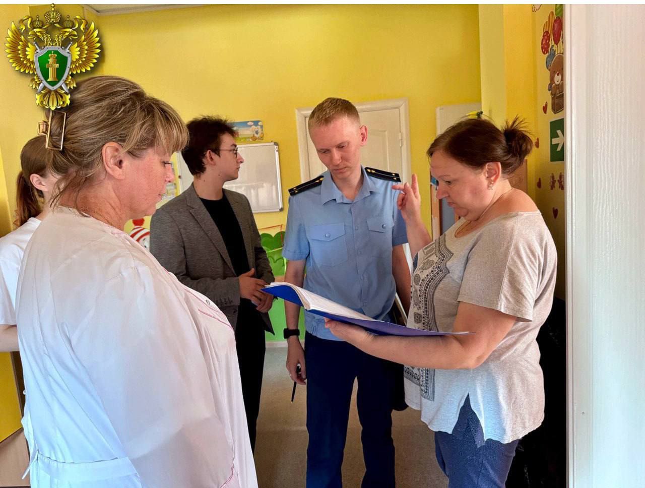 В детском саду в Саратовской области прокуроры обнаружили переполненные группы