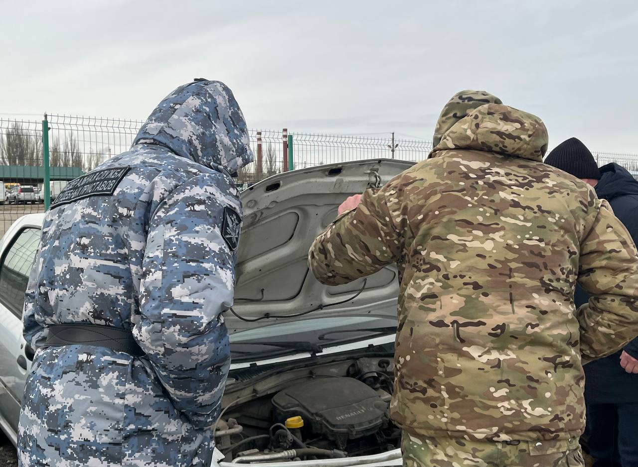 Конфискованные у саратовцев машины и мотоциклы передали на нужды СВО