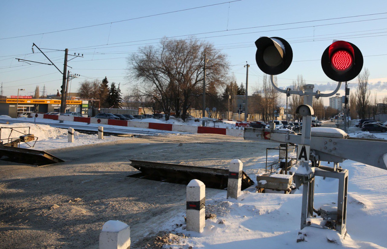 В Аткарске 15 января закроют железнодорожный переезд