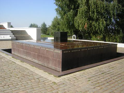 В саратовском Парке Победы к осени отремонтируют фонтан «Плачущий камень»