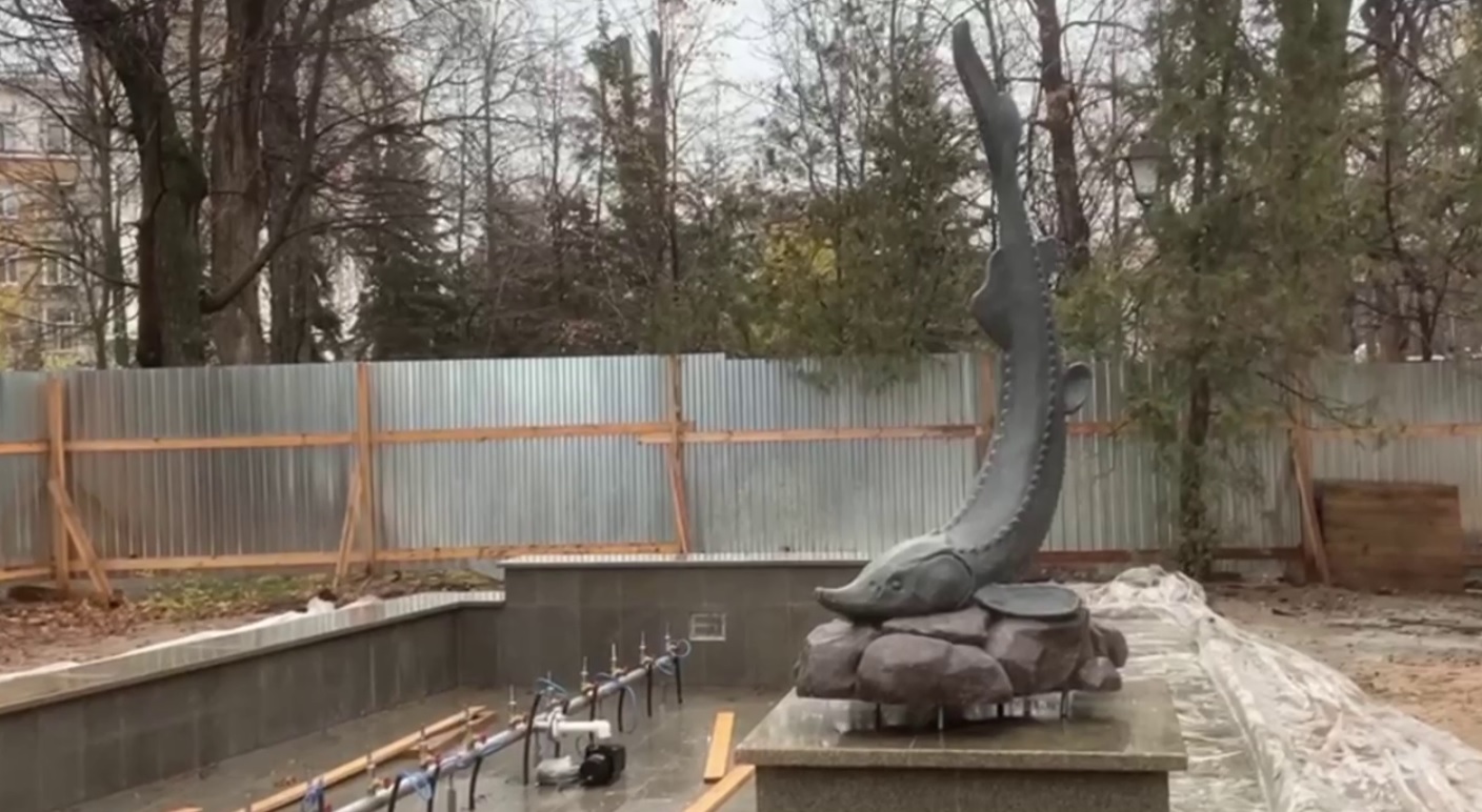 Стало известно, когда в саратовских Липках заработает фонтан «Рыбка»