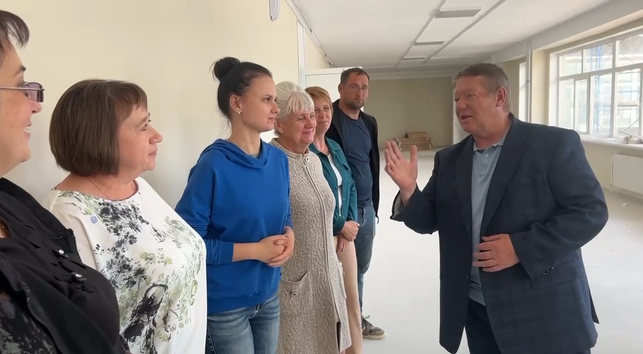 Николай Панков в школе в Заволжском