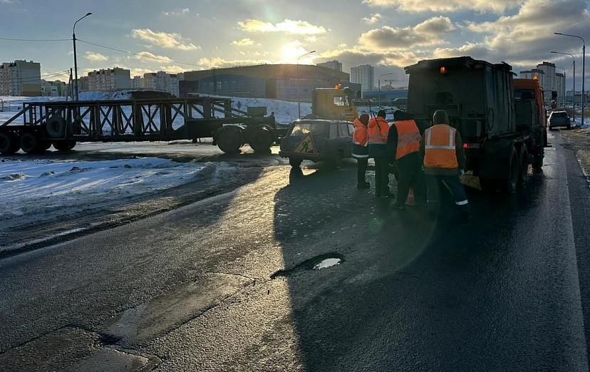 Губернатор Саратовской области поручил ремонтировать дороги по ночам