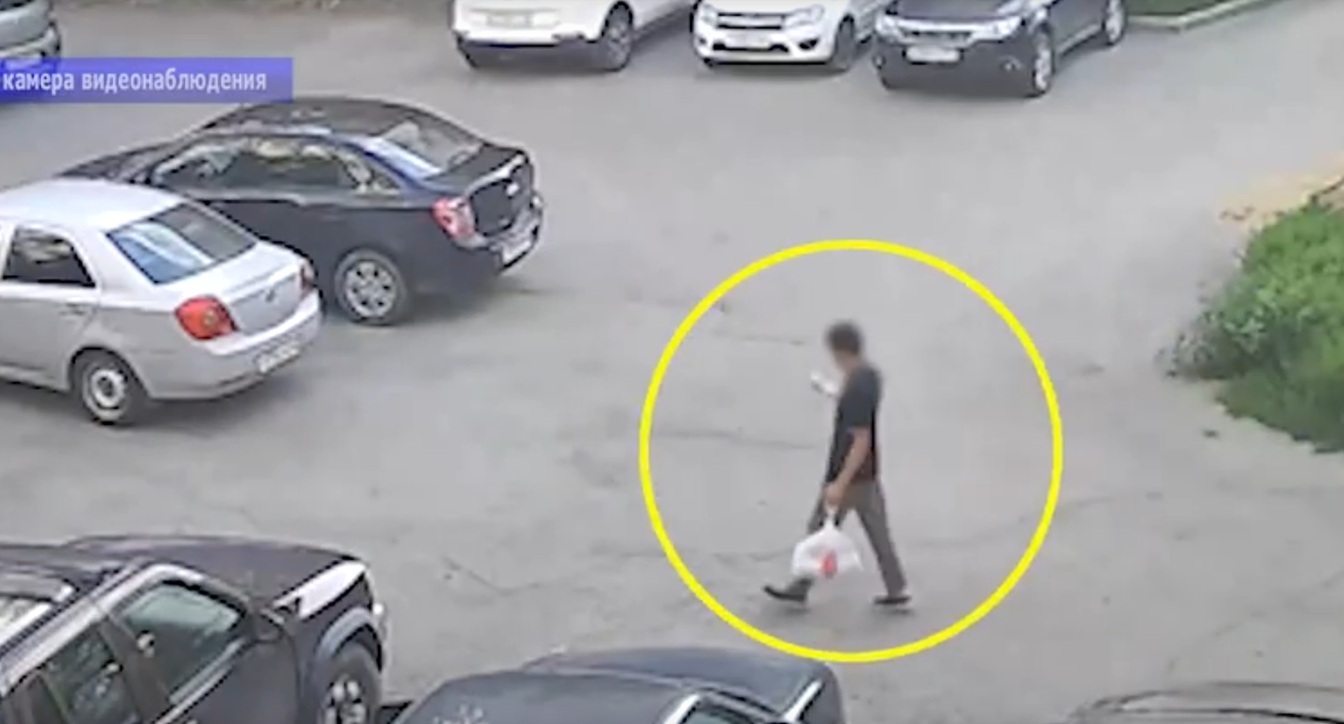 Двух несовершеннолетних курьеров мошенников задержали под Саратовом