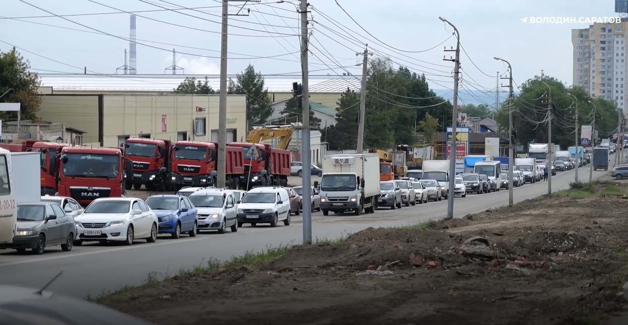 Пробка на Сокурском тракте еще