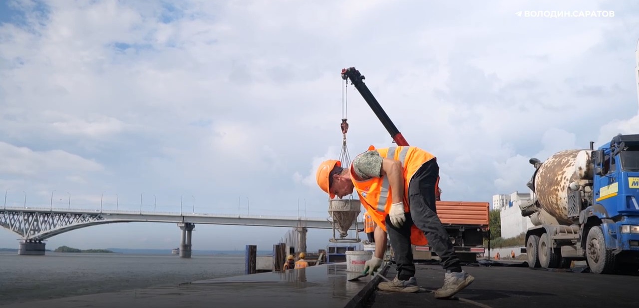 Строительство набережной до Затона 08 2025