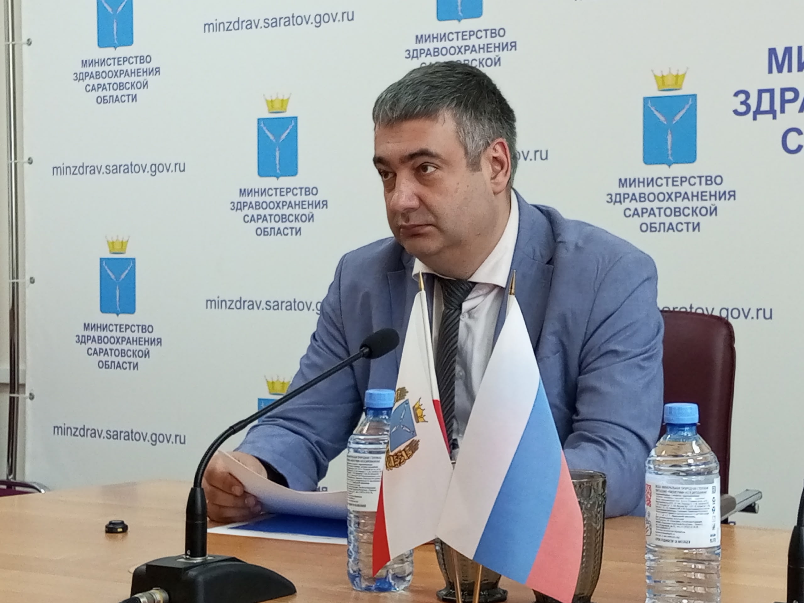 Московские врачи помогают бороться за жизнь пострадавшего в маршрутке саратовца Московские врачи помогают бороться за жизнь пострадавшего в маршрутке саратовца