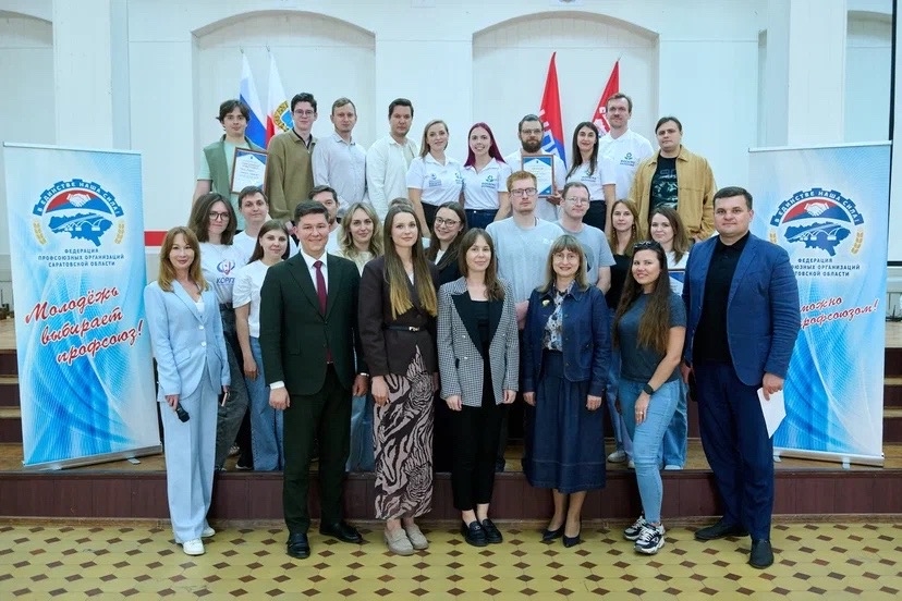 Молодые саратовские заводчане блеснули эрудицией в квизе