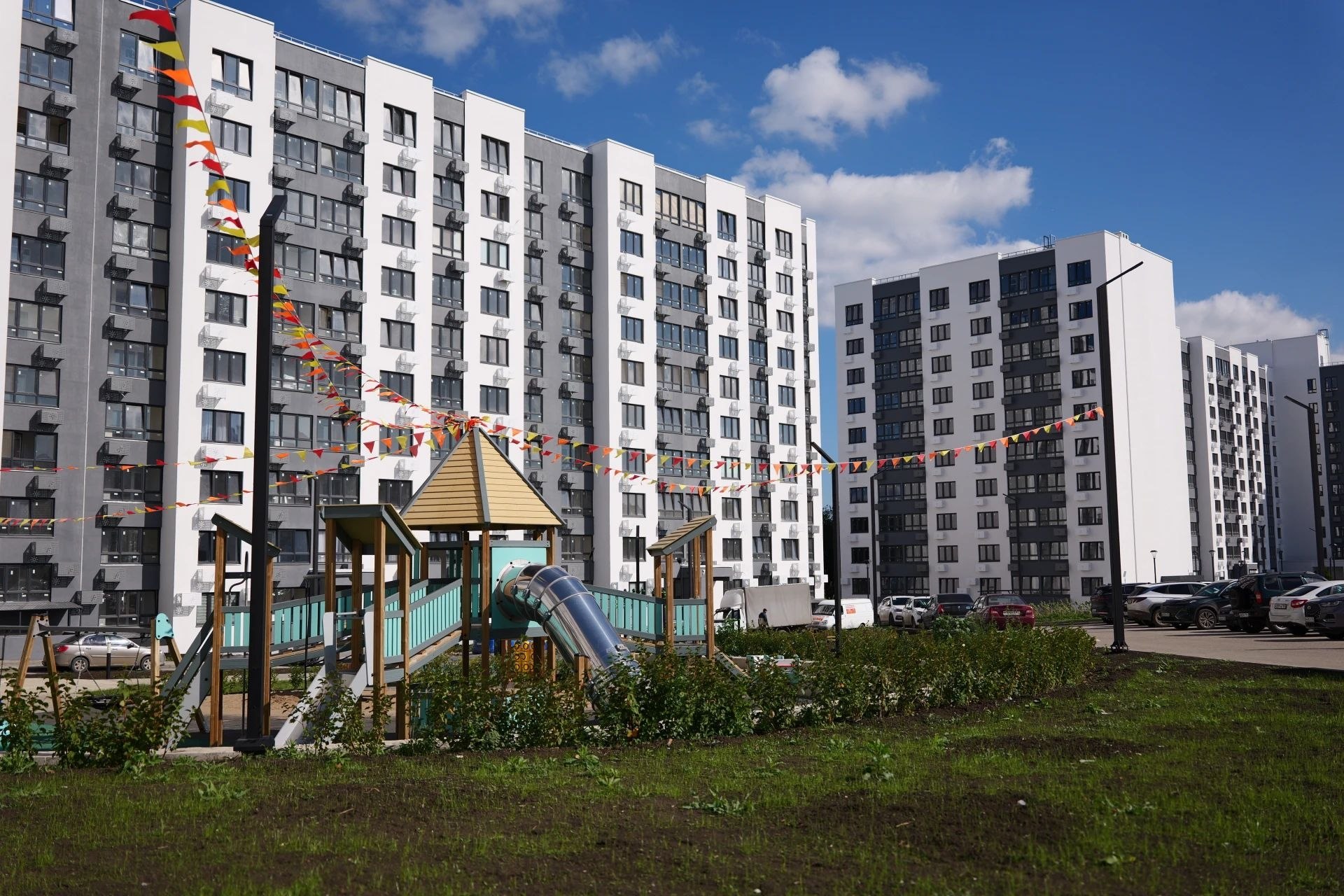 В Саратове застройщикам начнут выдавать землю в аренду за 1 рубль В Саратове застройщикам начнут выдавать землю в аренду за 1 рубль