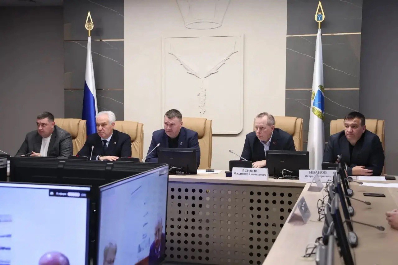 Ускорить строительство ФАПов потребовали депутаты Саратовской облдумы Ускорить строительство ФАПов потребовали депутаты Саратовской облдумы