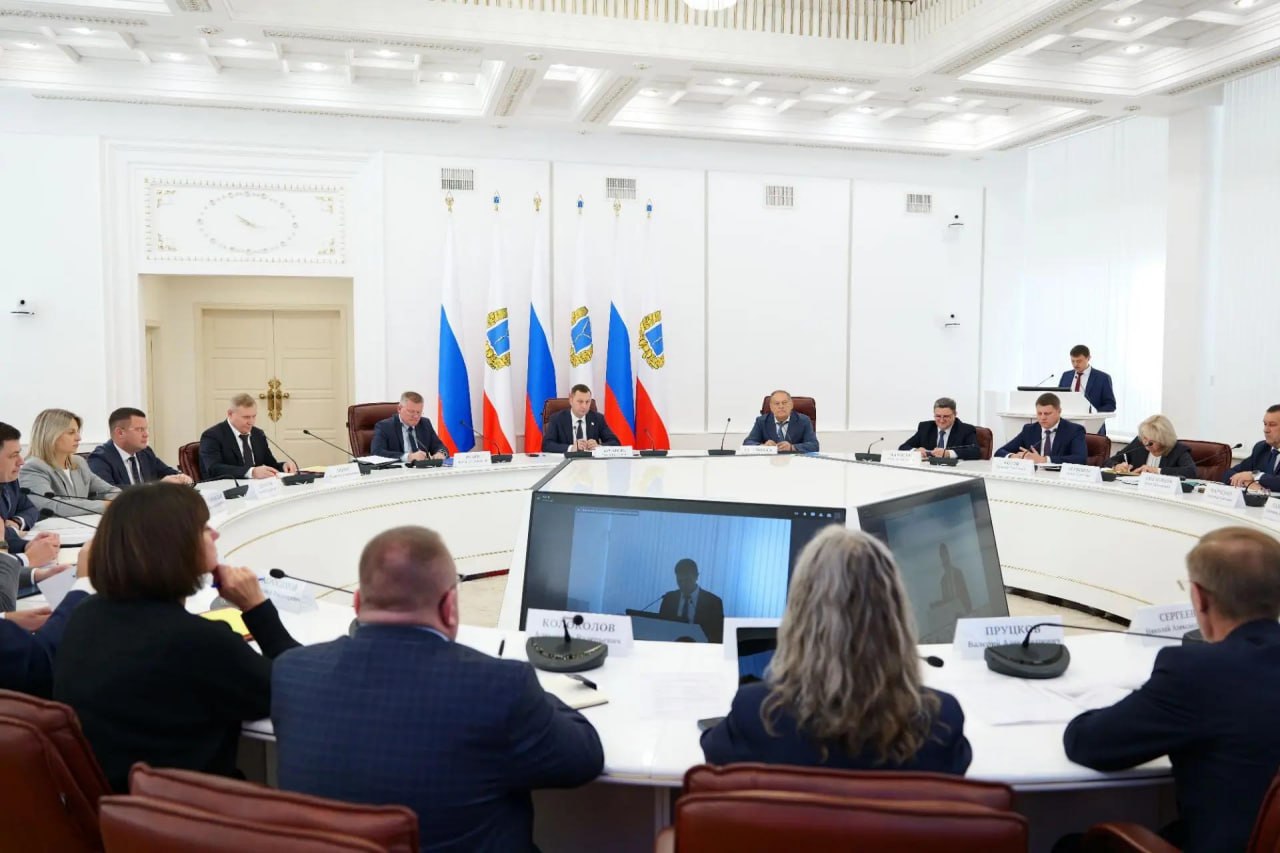 В Саратовской области расширят программу ремонта сельских дорог