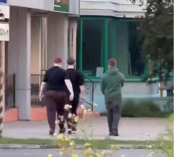 Предполагаемые похитители энгельсских бычков попали в объектив камеры Предполагаемые похитители энгельсских бычков попали в объектив камеры