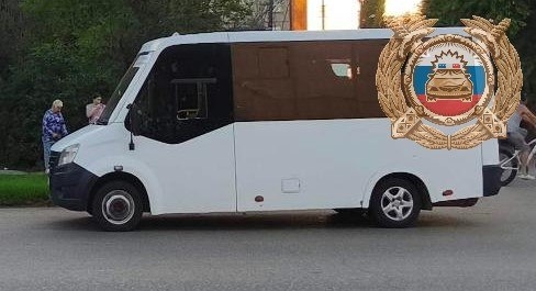 В Энгельсе женщина попала под колёса маршрутки