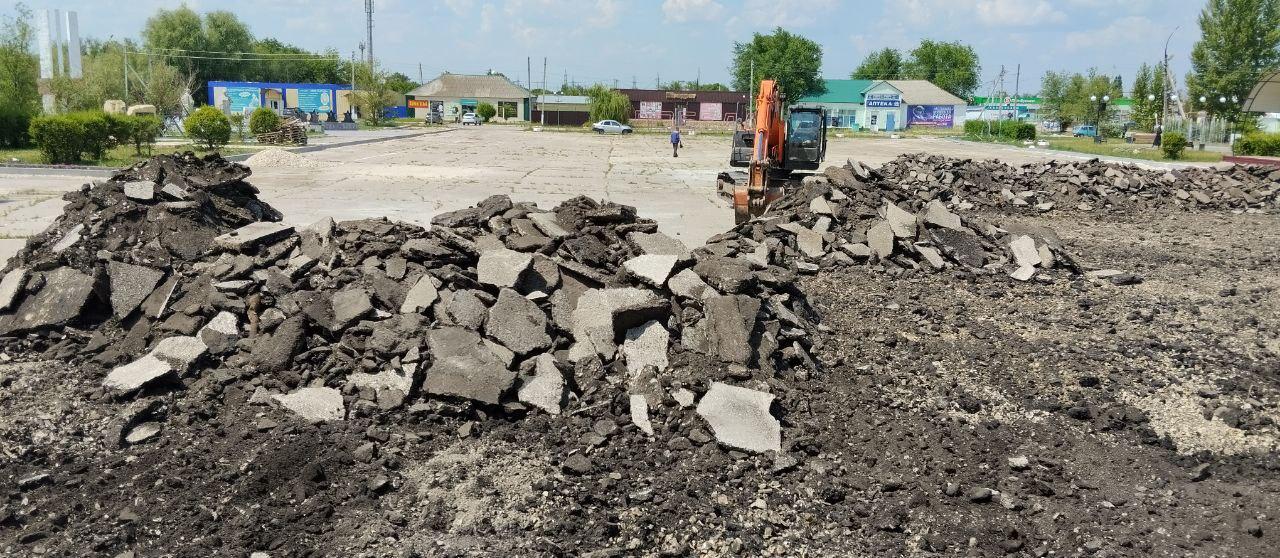 Реконструкция Центральной площади в Горном