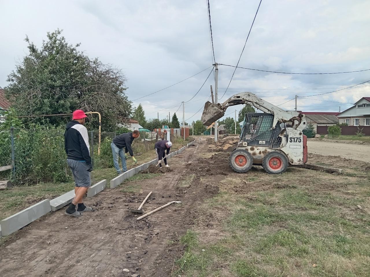 Ремонт дороги в Лысогорском районе