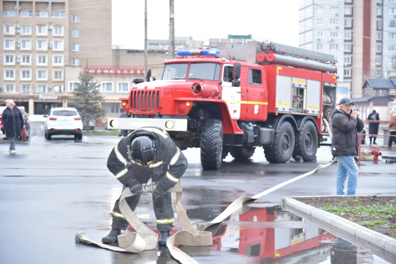 Пожарные учения в Балакове еще