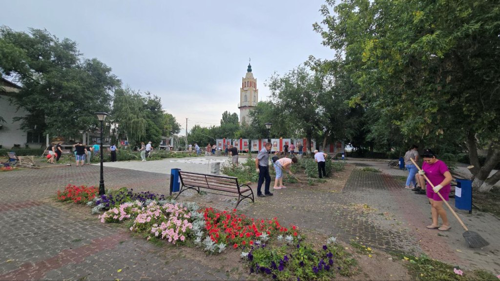 Сквер «Юность» в Дергачах