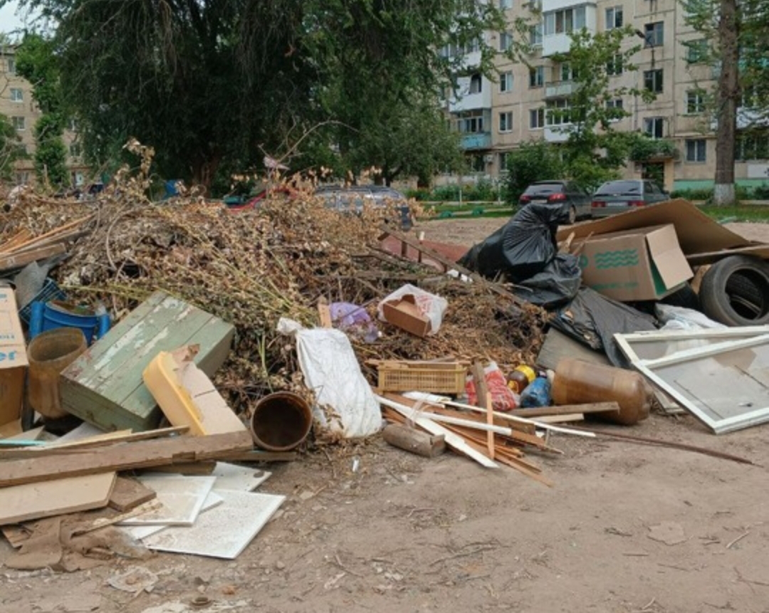 Мусор в Энгельсе 