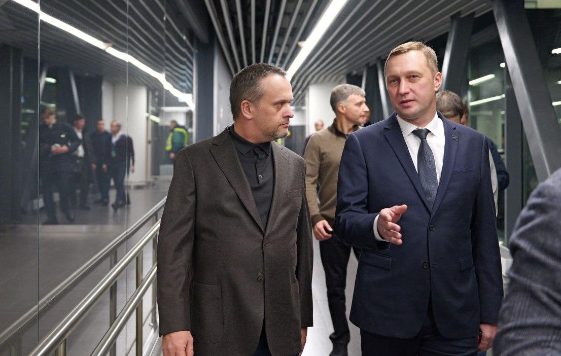 Убитые троллейбусы и такси за 1,5 тысячи: что саратовцы хотели рассказать министру транспорта России