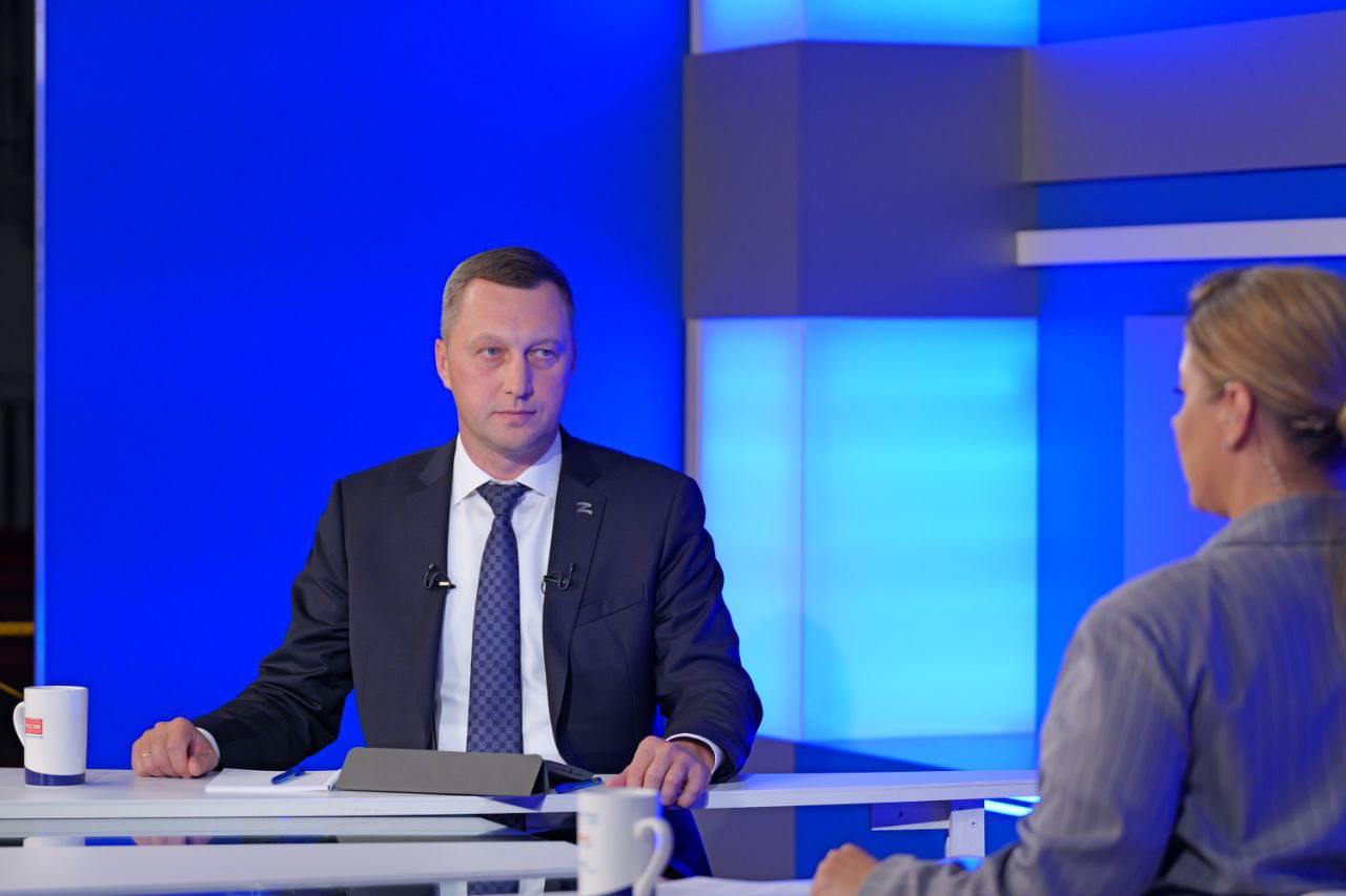 Саратовский губернатор опроверг фейки про горпарк, школу и театр