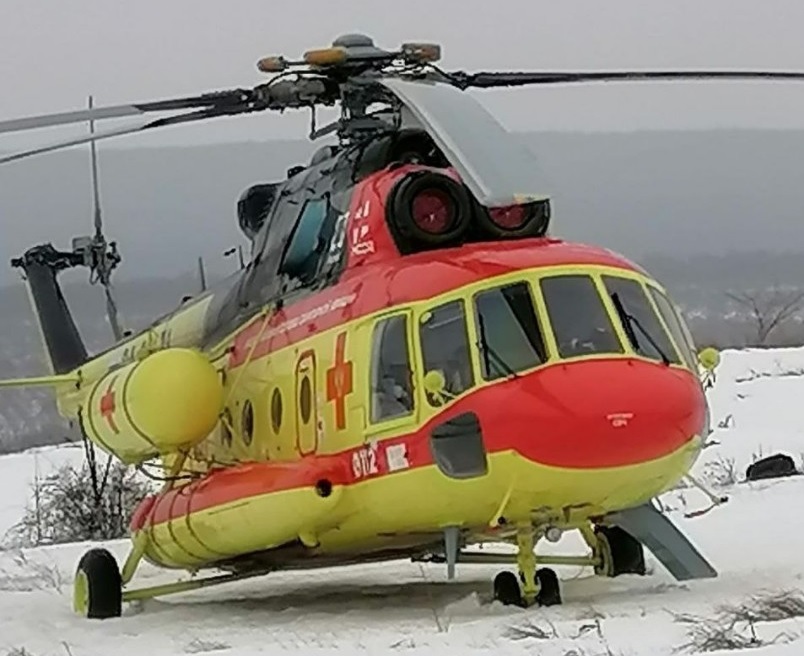 В Саратовской области девочке с патологией легких вызвали вертолет