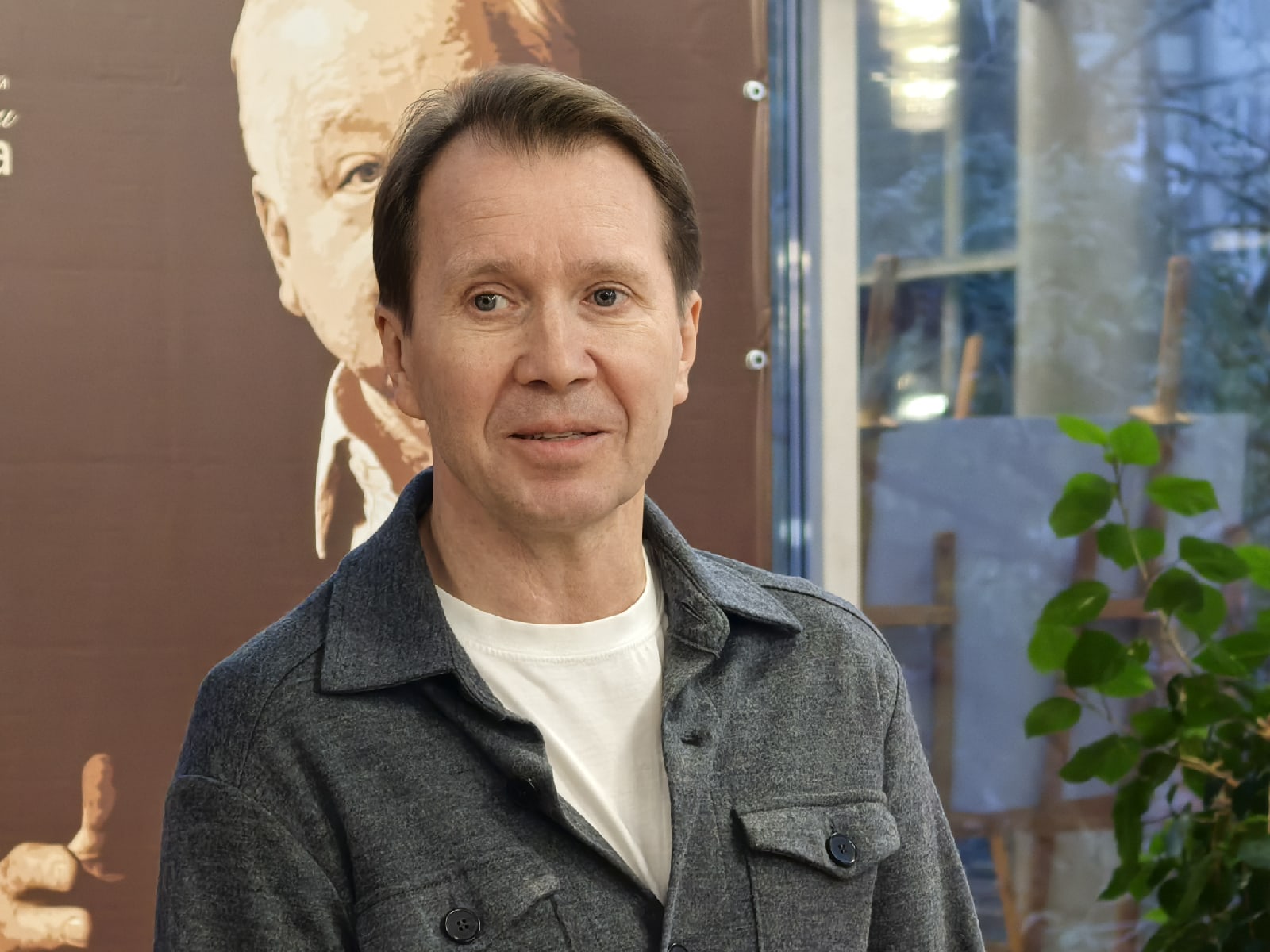 Евгений Миронов в Саратове 11 октября 2025 года 