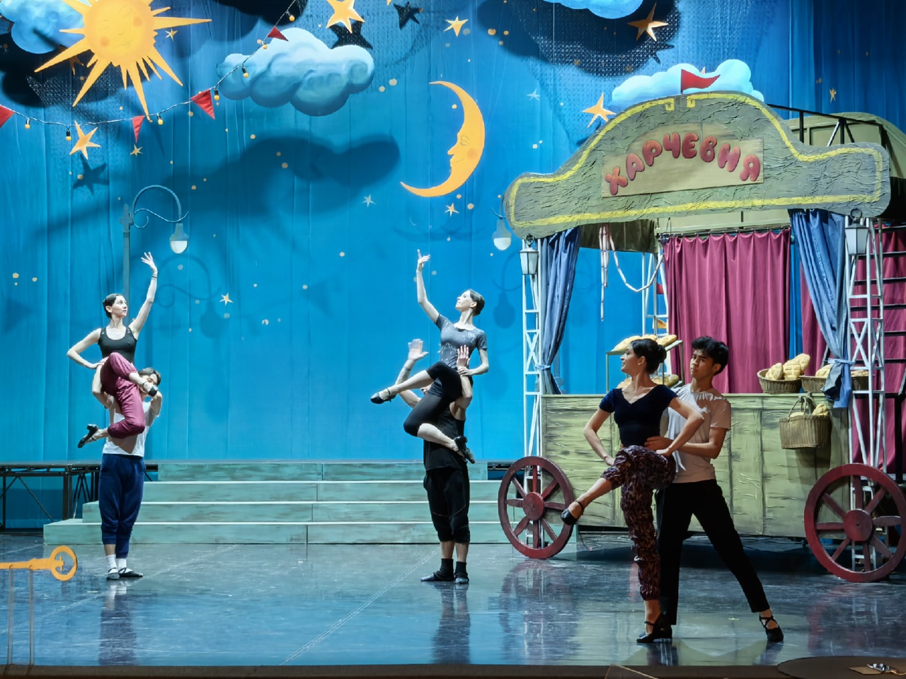 В Саратове покажут благотворительный балет с аутентичным Буратино В Саратове покажут благотворительный балет с аутентичным Буратино