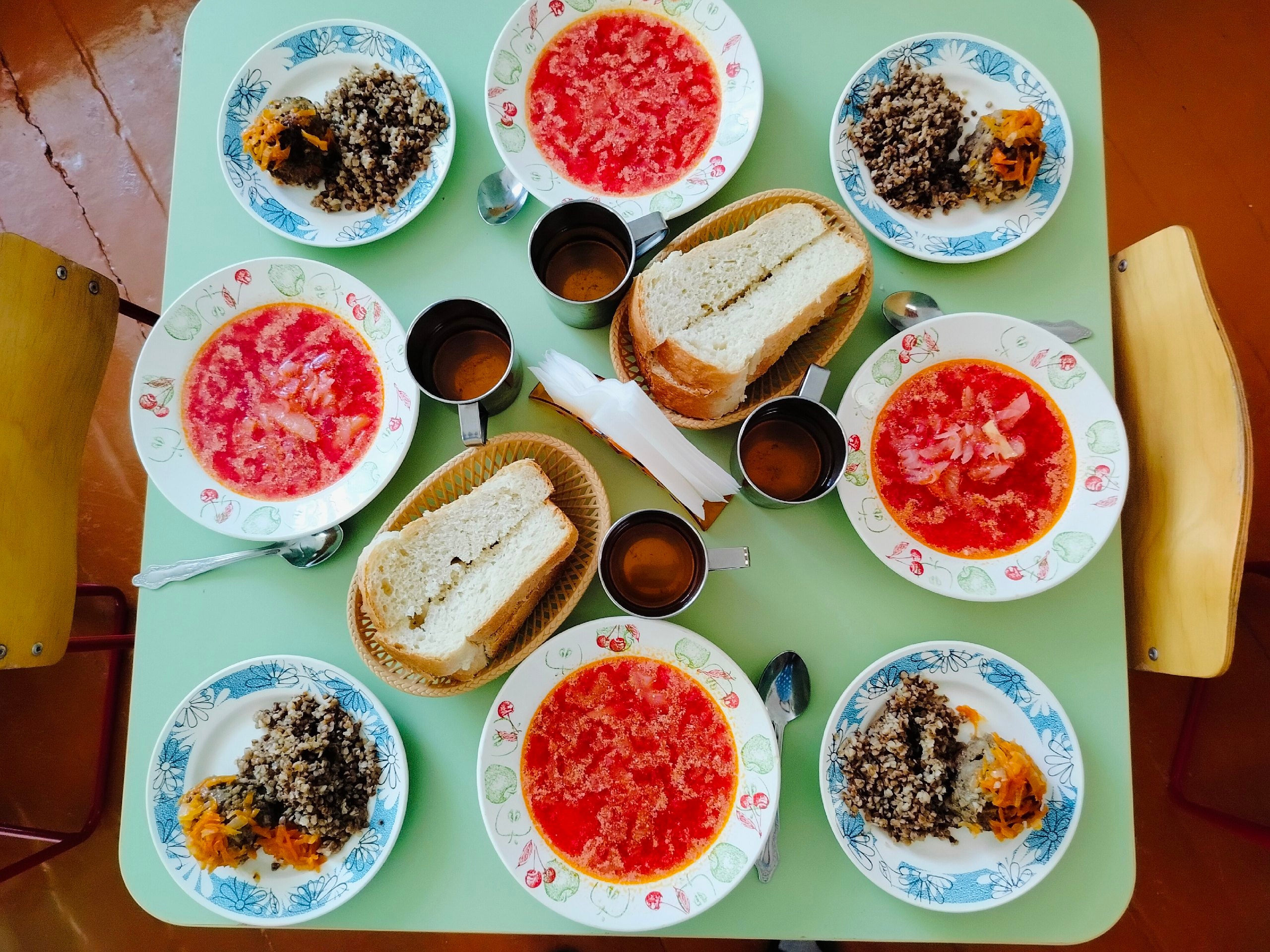 «Вкусно и сытно»: саратовцы рассказали Володину о питании малышей в детсадах «Вкусно и сытно»: саратовцы рассказали Володину о питании малышей в детсадах