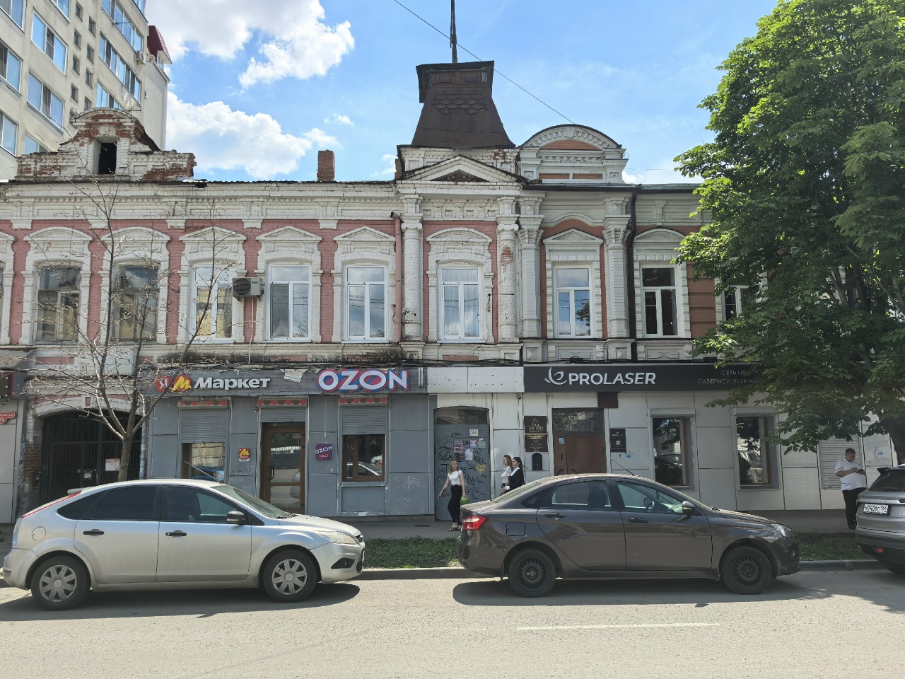 В Саратове жильцы старинного особняка борются против расселения под предлогом реконструкции