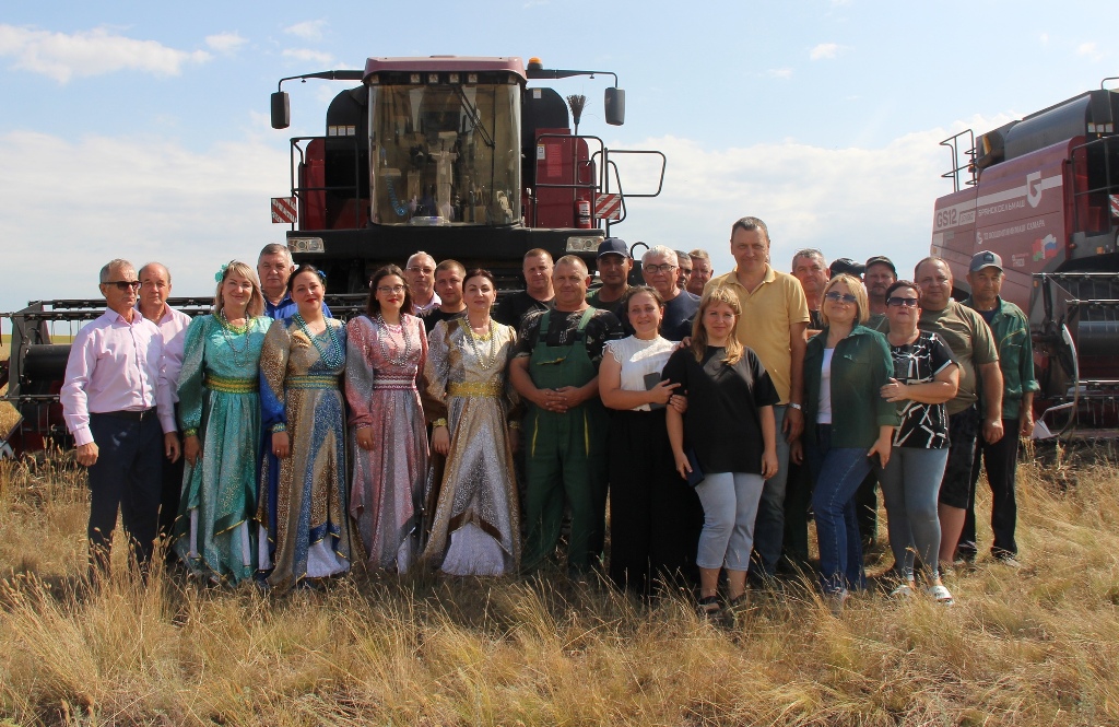 На полях Ивантеевского района