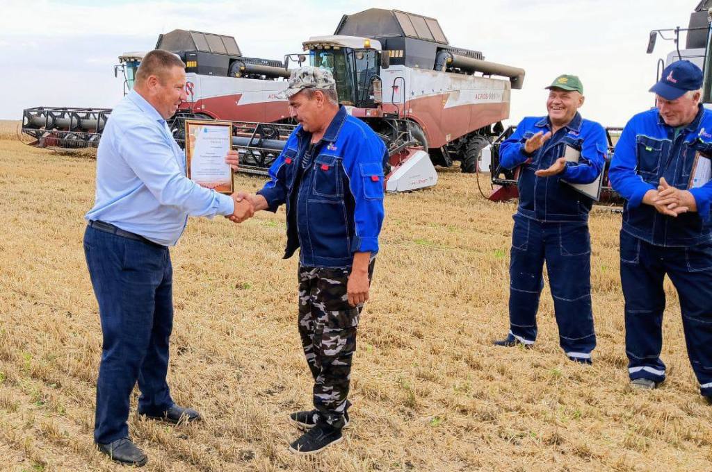 Ковальский наградил фермеров Турковского района