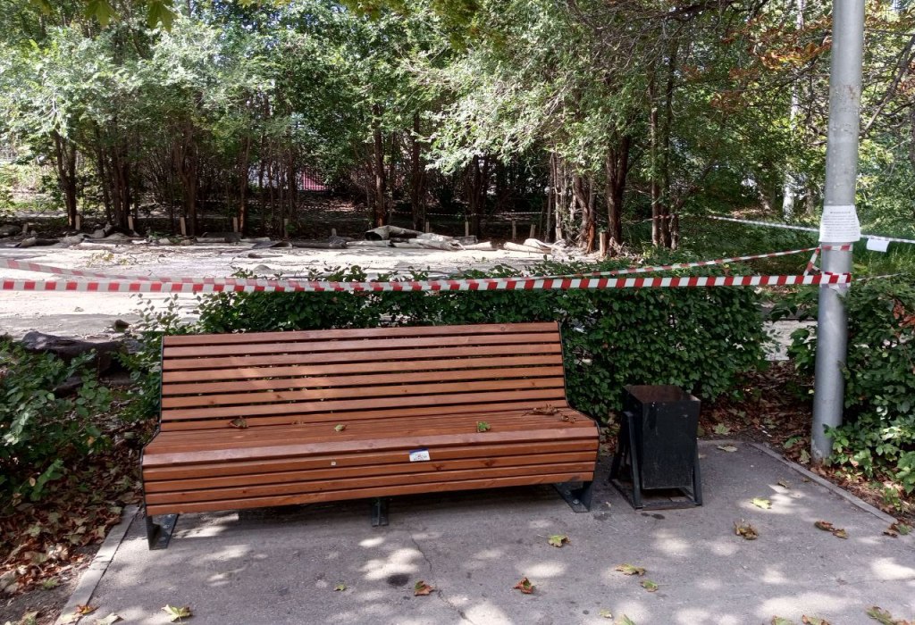 Демонтировали детские площадки 3