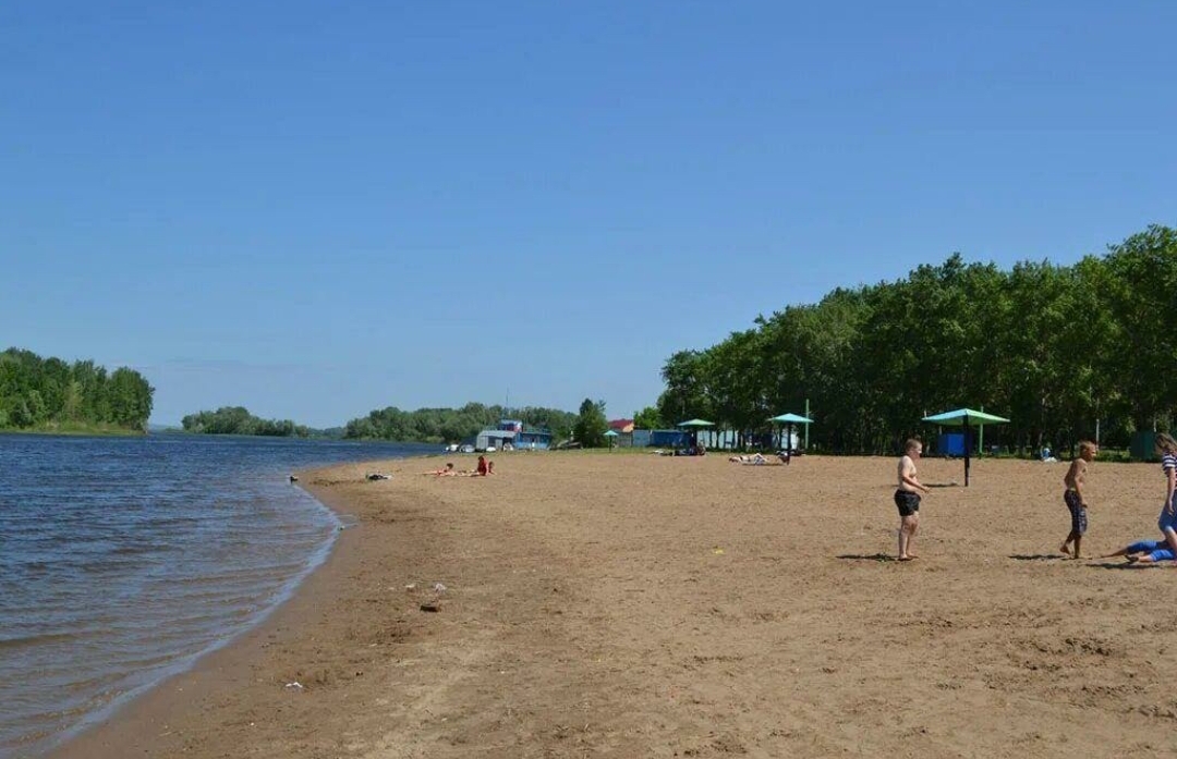 «Город на Волге, а ни одного пляжа»: саратовцам не хватает мест для купания